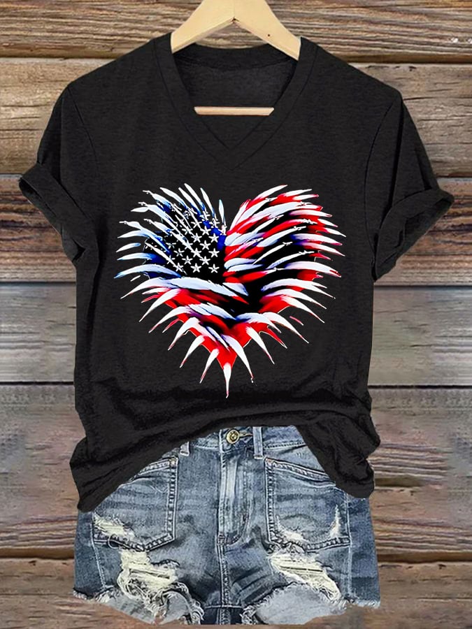 Retro Independence Day Flag Heart Fireworks Print V-Neck T-Shirt