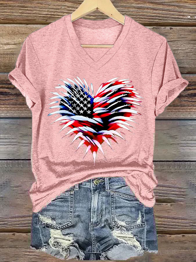 Retro Independence Day Flag Heart Fireworks Print V-Neck T-Shirt